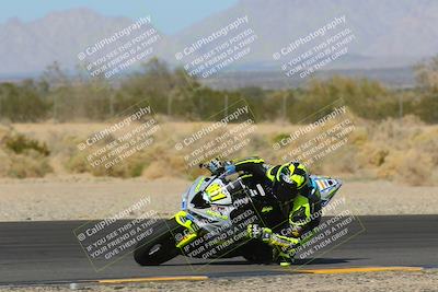 media/Dec-04-2022-CVMA (Sun) [[e38ca9e4fc]]/Race 3 Supersport Middleweight/